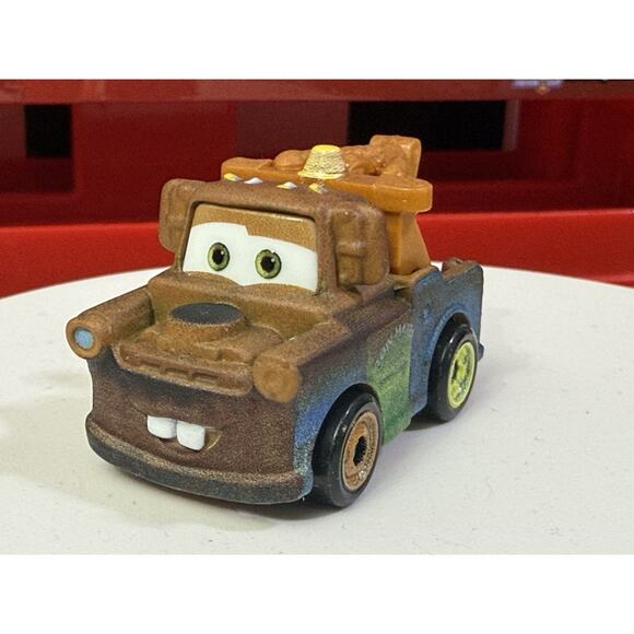 Disney Pixar Cars Mack Hauler Truck Storage Case For Mini Racers Plus 5 Mini Car - Picture 8 of 15